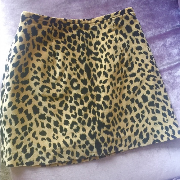 LOFT Dresses & Skirts - Ann Taylor Loft velvet leopard mini skirt